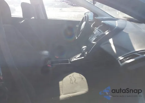 2015 Ford Focus Se из США, поврежденный, VIN 1FADP3F22FL259805